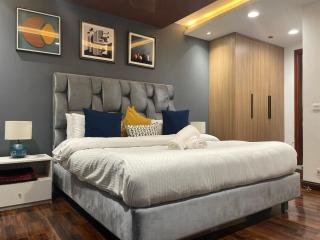 Spacious & Furnished Family Apartments in DHA Lahore By Sky Heights Residency - Lahore - 6