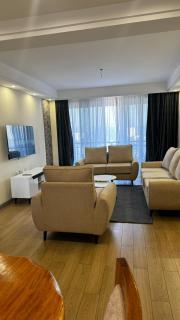 stunning two bedroom apartment with heated swimming pool fully equipped gym ample parking space and a relaxing rooftop with breathtaking views - Nairobi - 1
