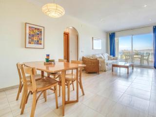 Apto. Vista Mar - Wifi, piscina comunitaria, parking, 1ª línea de la playa. - ES-89-130 - 3