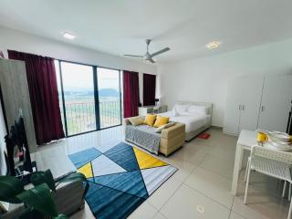 Trefoil Setia Alam by DeUrban - 2
