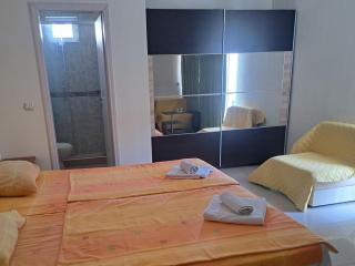 Guest House Paskal - 1