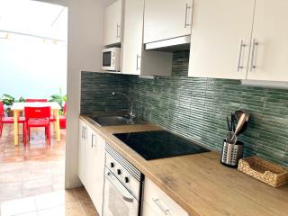 Encantadora casita con patio - 4