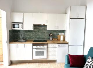 Encantadora casita con patio - 5