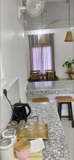 Vi-ki guest house - - 1