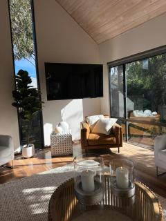 White Pebble - stylishly curated 4 bedroom home - Quindalup - 8