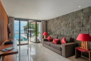 Beachfront Escape Villa - 4