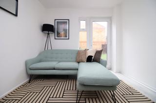 4 BR with FREE on street parking - Bristol - 2