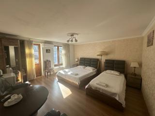 Six Rooms Tbilisi - Tbilisi - 4