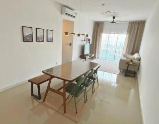 Southville City homestay The Snug Spot 3 bedrooms Wifi Netflix - Kampung Dengkil - 0