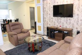 The comfort executive loft three bedroom apartment with amazing breathtaking city views , swimming pool ,gym ,private ample parking space with designated child playground area - Nairobi - 0