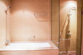Luxe Getaways Royal Amwaj Palm Jumeirah Resort Apartment Holiday Home - Dubai - 1
