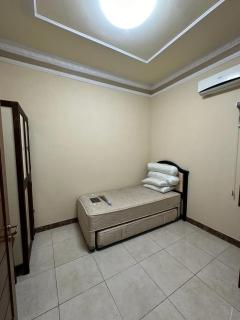 Griya Sekawan Homestay - Port Elgin - 1