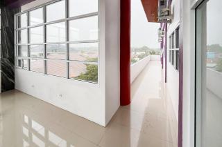 RedDoorz Syariah at Humaira Stay Tabalong - Tanjung - 2