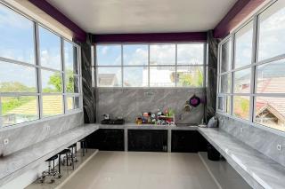 RedDoorz Syariah at Humaira Stay Tabalong - 3