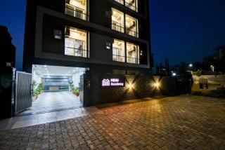 Mehu Residency Sector 52 Near Artemis Hospital - 2