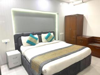 Daanish Residency in Karol Bagh Delhi Near Ganga Ram Hospital - New Delhi - 4