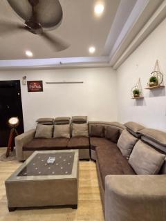 Urban Oasis - Stay Near Expo - 6