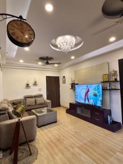Urban Oasis - Stay Near Expo - Greater Noida - 9