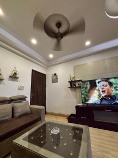 Urban Oasis - Stay Near Expo - 4