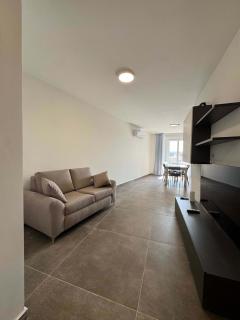 Serenity Escape 2 Bed with Patio - 8
