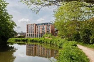Riverside House at Guildford - Guildford - 0