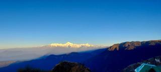 Wake UpIn Himalayas - Pelling - 1