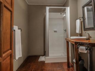 Leopard Lodge - Hartbeespoort - 6