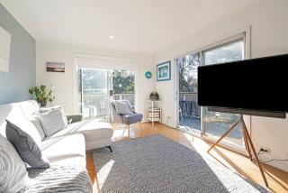 Seascape Cottage - Headland Stay near Whale Watching - 5