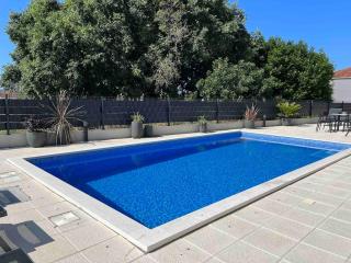 Fresh and newly built apartment with pool - 4