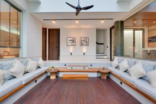 NEW! Luxury Modern 3BR Villa Kesatu in Canggu - 2