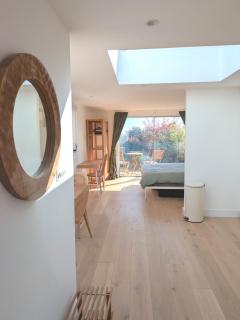 Sea View Retreat With Table Tennis! - Brighton & Hove - 1