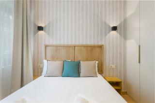 New and bright Triana Niebla Apartment in Seville - 2