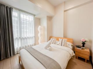 Stylish 1BR in OPR - 4