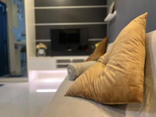 Premium Studio with Gym and Pool Access in Subang Mas - Subang Jaya - 0