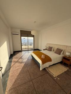 Spacious City-Center Stay - Rabat - 2
