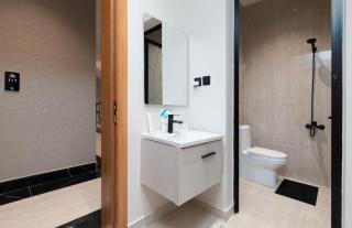 Modern Studio - Al Khobar - 5