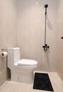 Modern Studio - 1