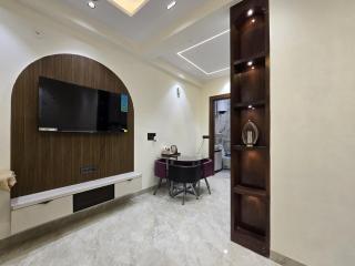 Homlee-Diamond 2BHK Lift-Parking-Max Vaishali - Ghaziabad - 3