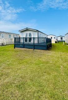 Pure Living -West Sands, Quiet Grassy retreat Seal Bay - Selsey - 8
