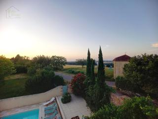 Maison du Porche 4 étoiles, piscine, 10 voyageurs - 8