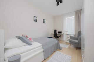 Jagiellońska Spacious Apartament with Parking and Air Conditioning by Renters Prestige - 5