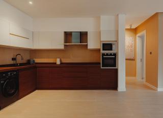 Modern Comfort with Parking, Dining Steps Away - 5