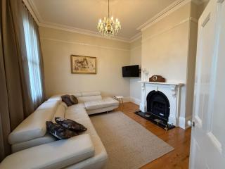 Historical home is a cosy stay located in central Bathurst - Bathurst - 1