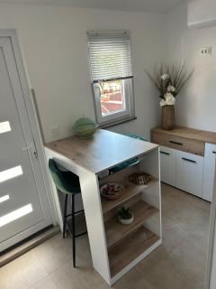 Apartment Studio Rosi 2, Peaceful Stay in Pula, Free Parking - 2