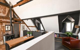 The Castle Loft - Pascal's Angels - Clemency - 3