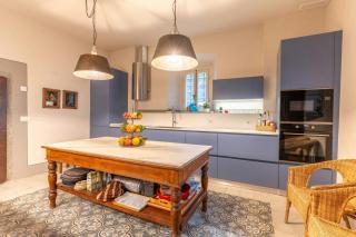 Historic Castle Overlooking Garfagnana Valley - 5