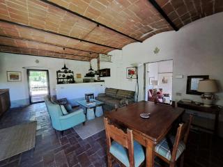 Medieval Tower With Tuscan Hills View - 5