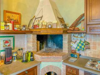 Villa With Jacuzzi In The Cetona Hills - 6