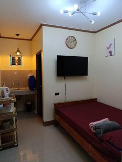 Jul'z Guest House - - 4