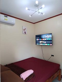 Jul'z Guest House - - 1